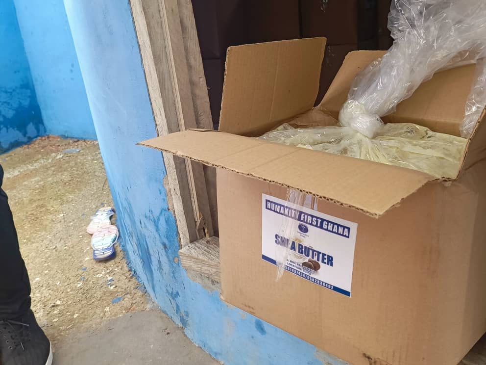 HF_Ghana's tweet photo. July 03, 2024: @HumanityFirstUK Directors inspect the #HumanityFirst Shea Butter Factory in #Buipe, the capital of Central Gonja District, in the Savannah Region of #Ghana. 2/3
#ServingMankind
#WomenEmpowerment
#Monitoring https://t.co/PzIMg27QuC