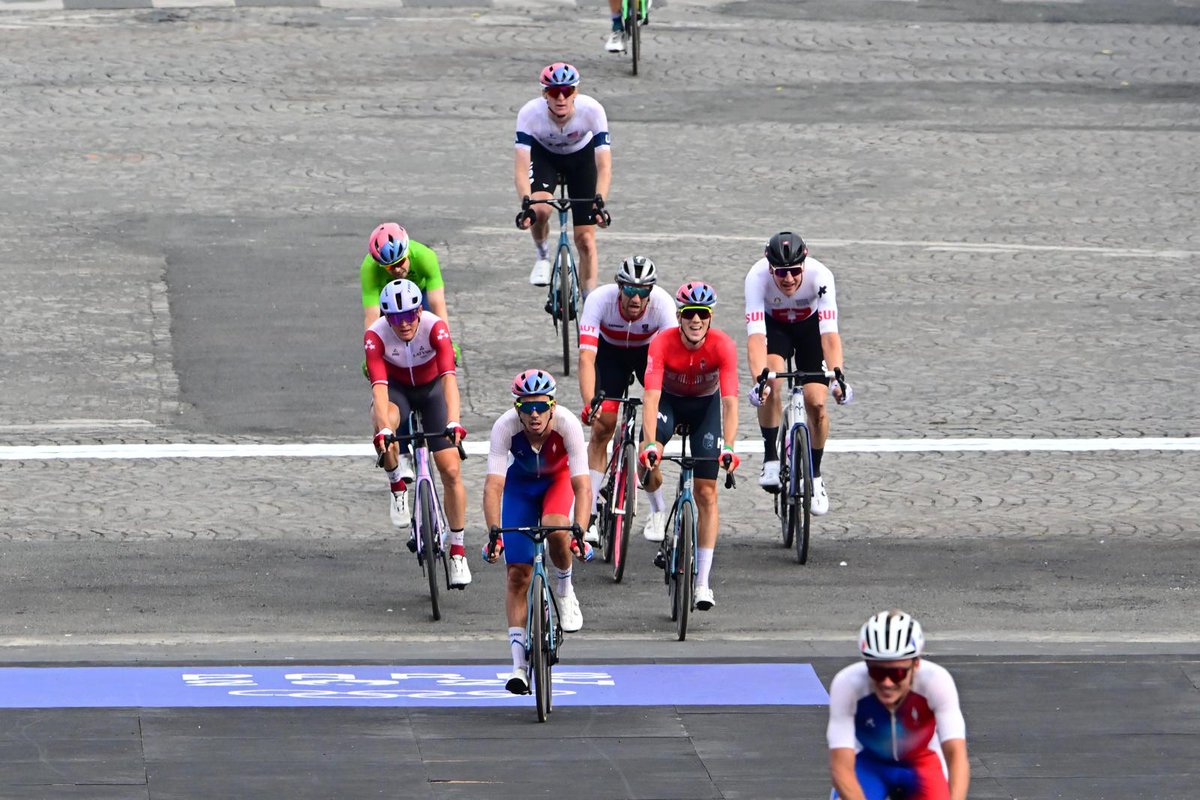 Swiss Cycling tweet media