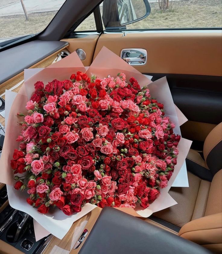 Pink &amp; Red roses