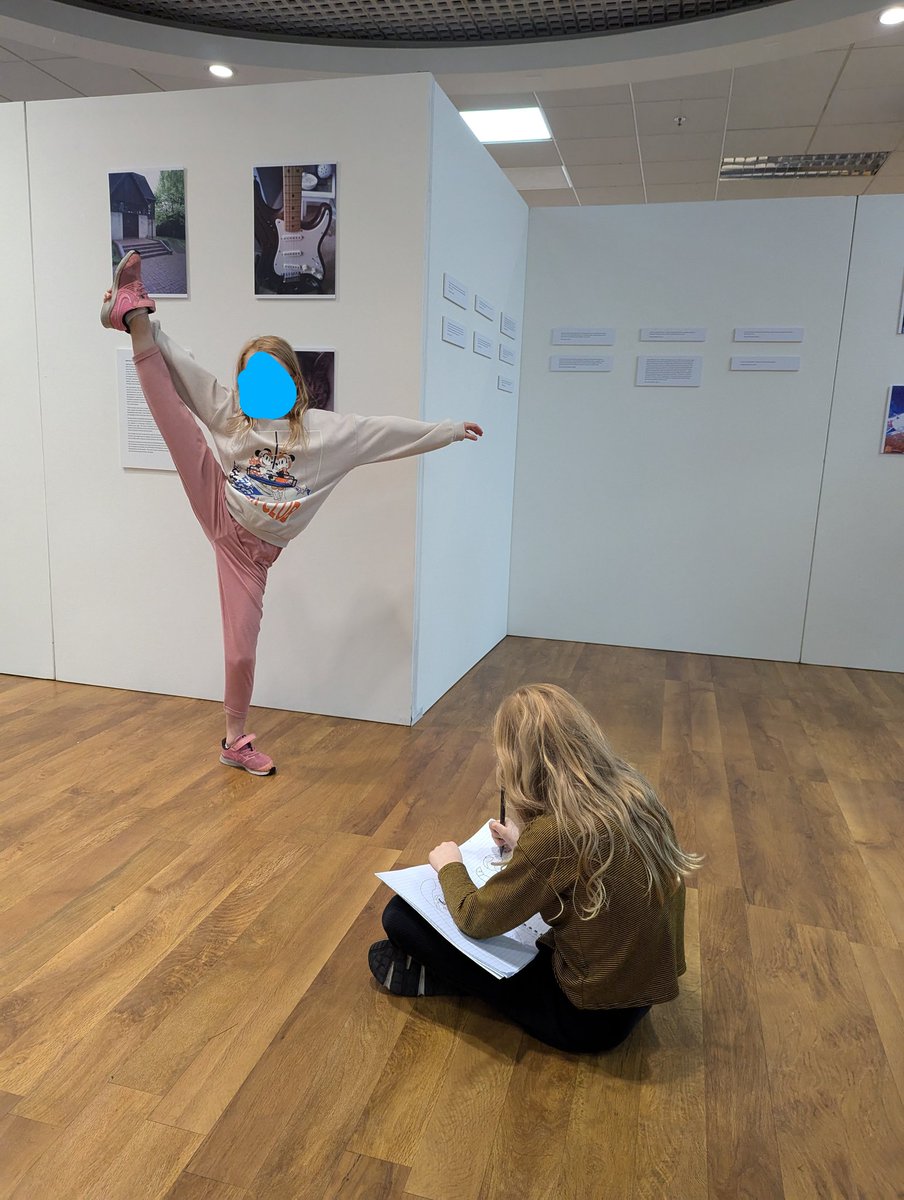 Victoria Cluley (@victoriacluley) on Twitter photo I had some helpers today at the <a href="/FrailtyEthncity/">Frailty&Ethnicity</a> exhibition. My daughter and her friend, showing a contrast in flexibility between young and old! I had some helpers today at the <a href="/FrailtyEthncity/">Frailty&Ethnicity</a> exhibition. My daughter and her friend, showing a contrast in flexibility between young and old!