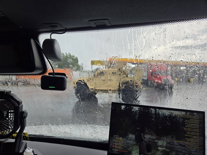 What's up with all the military vehicles lately? I've seen them in NY and PA now, tons of them https://t<a href="/tag/myxanniversary"class="tags"><span>#myxanniversary</span></a>