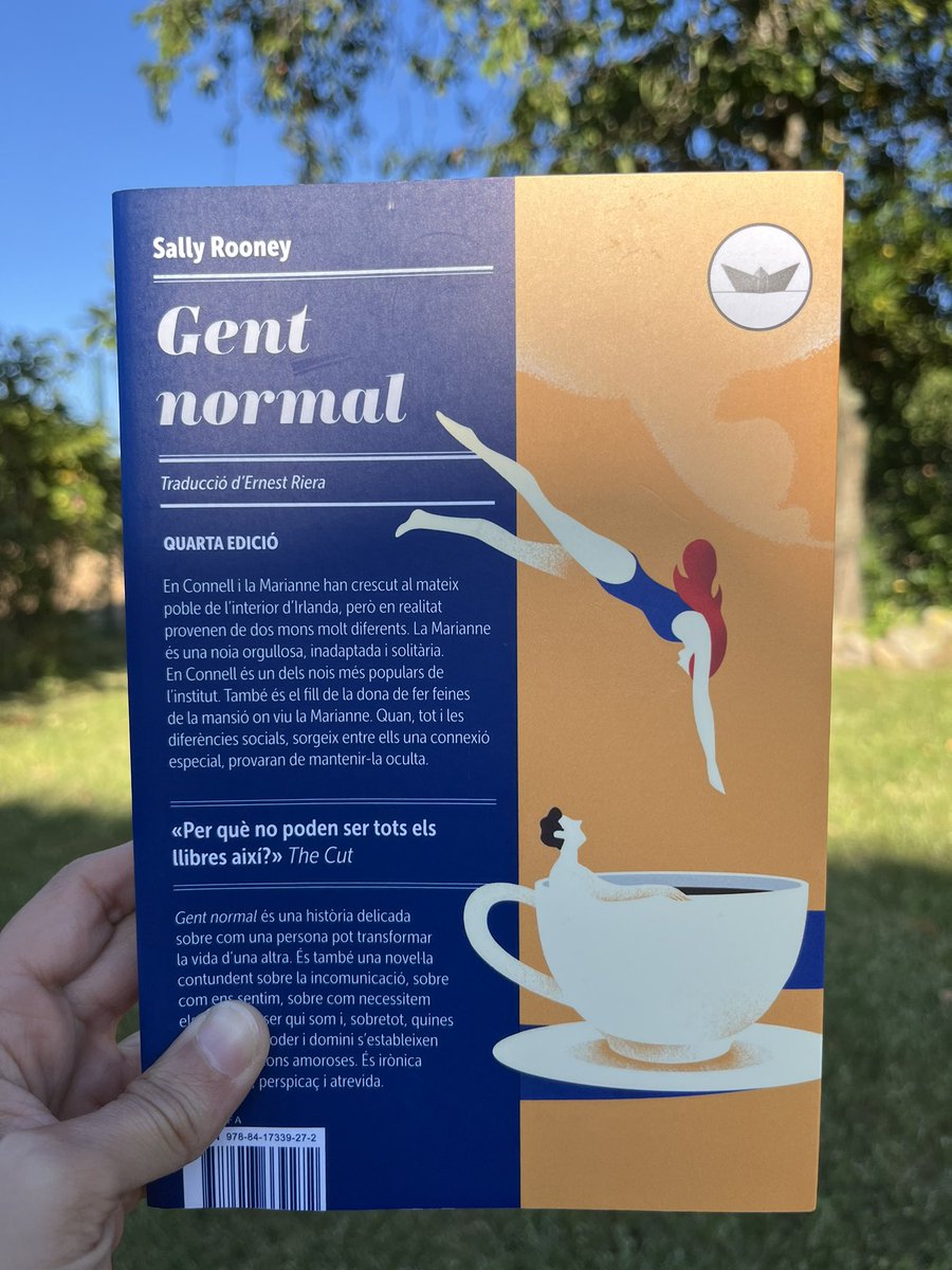 📚Quina joia la novel·la #GentNormal de la <a href="/sallyrooney/">Sally Rooney</a> i <a href="/Ed_Periscopi/">Periscopi</a>!

La història, que t’atrapa des d’un bon inici, la vertebra l’amistat entre la Marianne i en Connell.
M’ha semblat una finestra als diversos tipus de relacions entre adolescents.

Molt recomanable!🔝