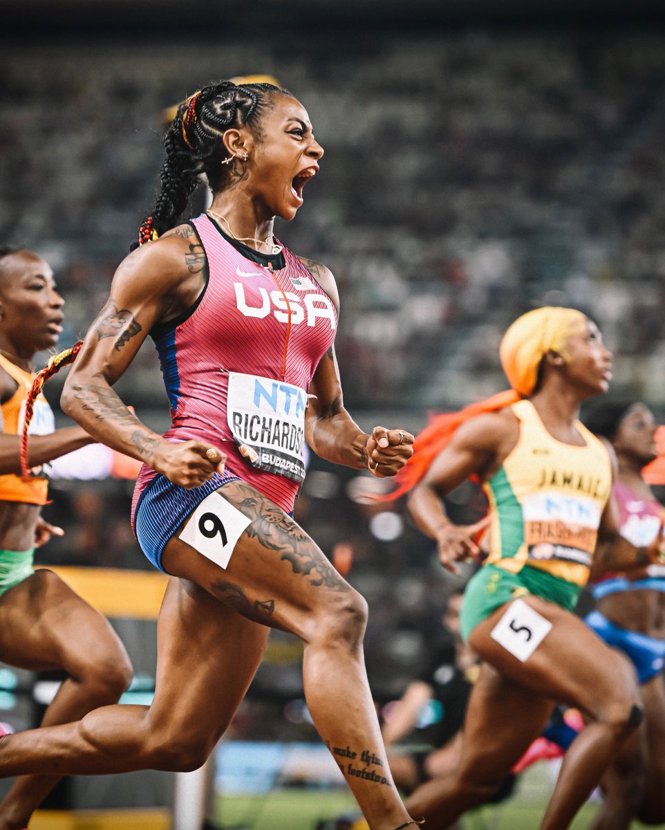 CORREDOR\ tweet media