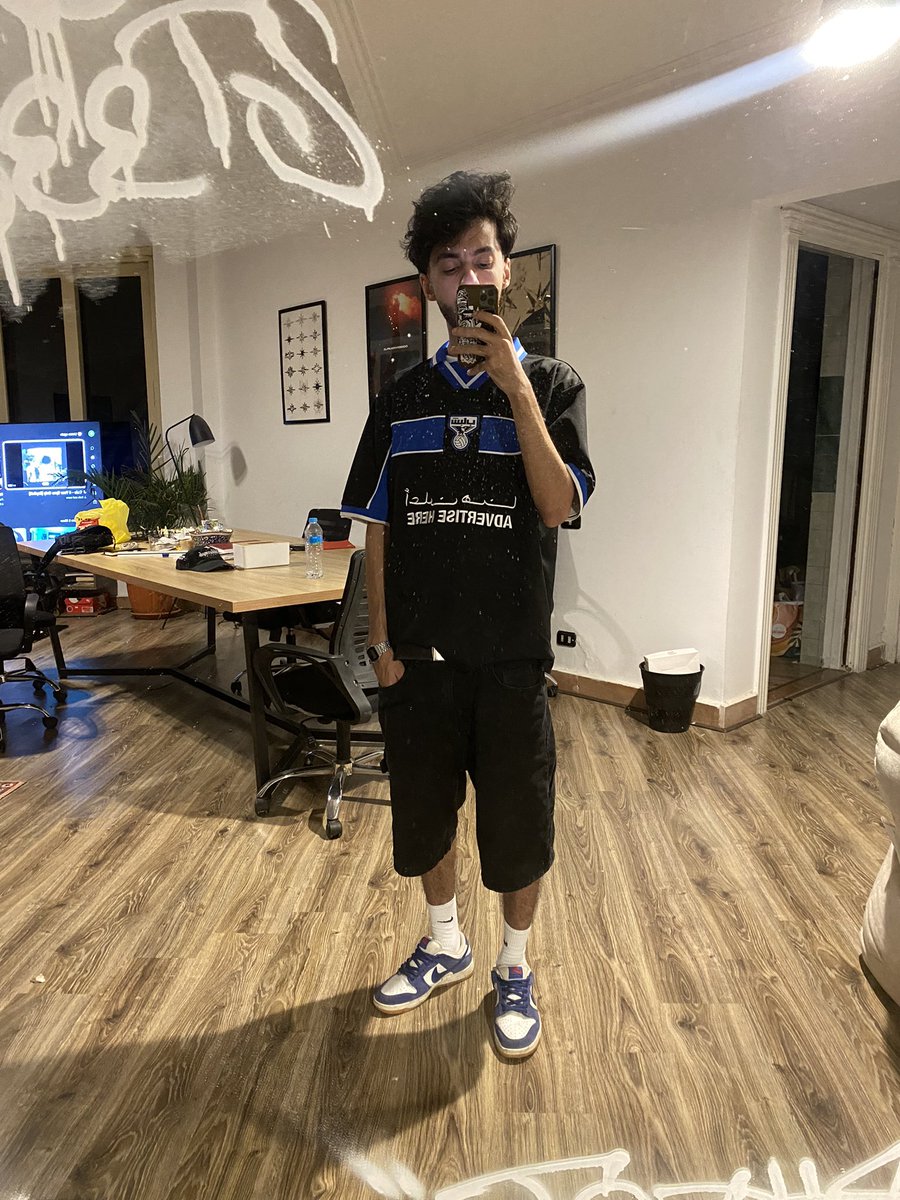omarmano_'s tweet photo. I hate the city but I love the city https://t.co/oUkN5Nr6n7
