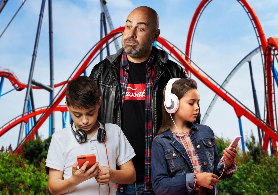 El 27 de septiembre y el 18 de octubre vuelve <a href="/oscartramoyeres/">Oscar Tramoyeres</a> a #LasNochesDelTalia con su monólogo #ElMaravillosoMundoDeSerPadre (Parte 2) donde nos contará en primera persona como es su vida como padre de hijos preadolescentes.
🎙️ tinyurl.com/OscarTramoyere…