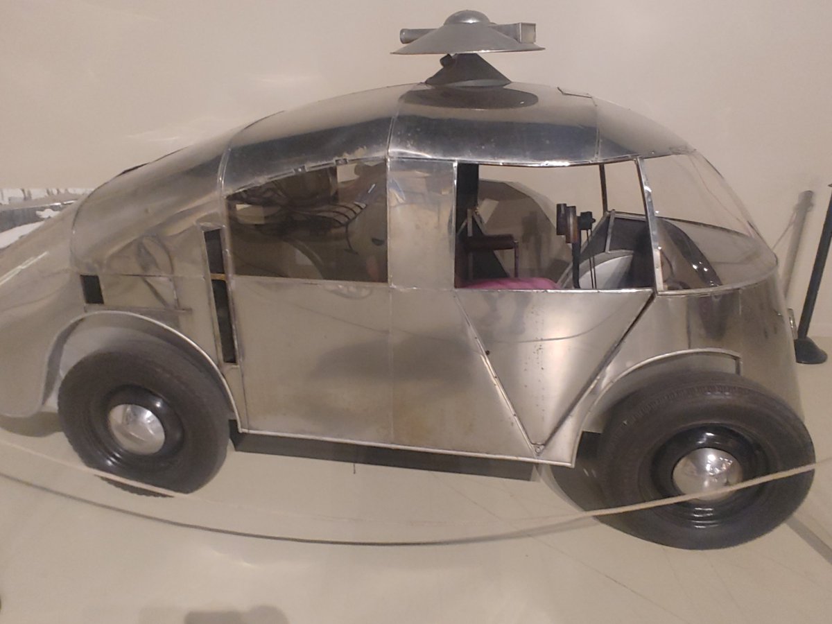 Spotted a Cybertruck prototype in the wild....