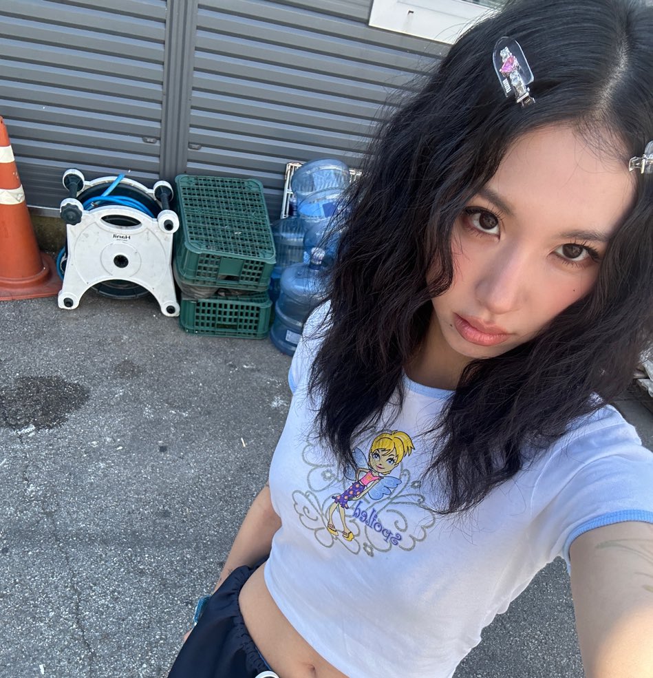 twenty9ayn's tweet photo. [🫧📸] • 12:17 AM KST https://t.co/P6FjZ4DsdD
