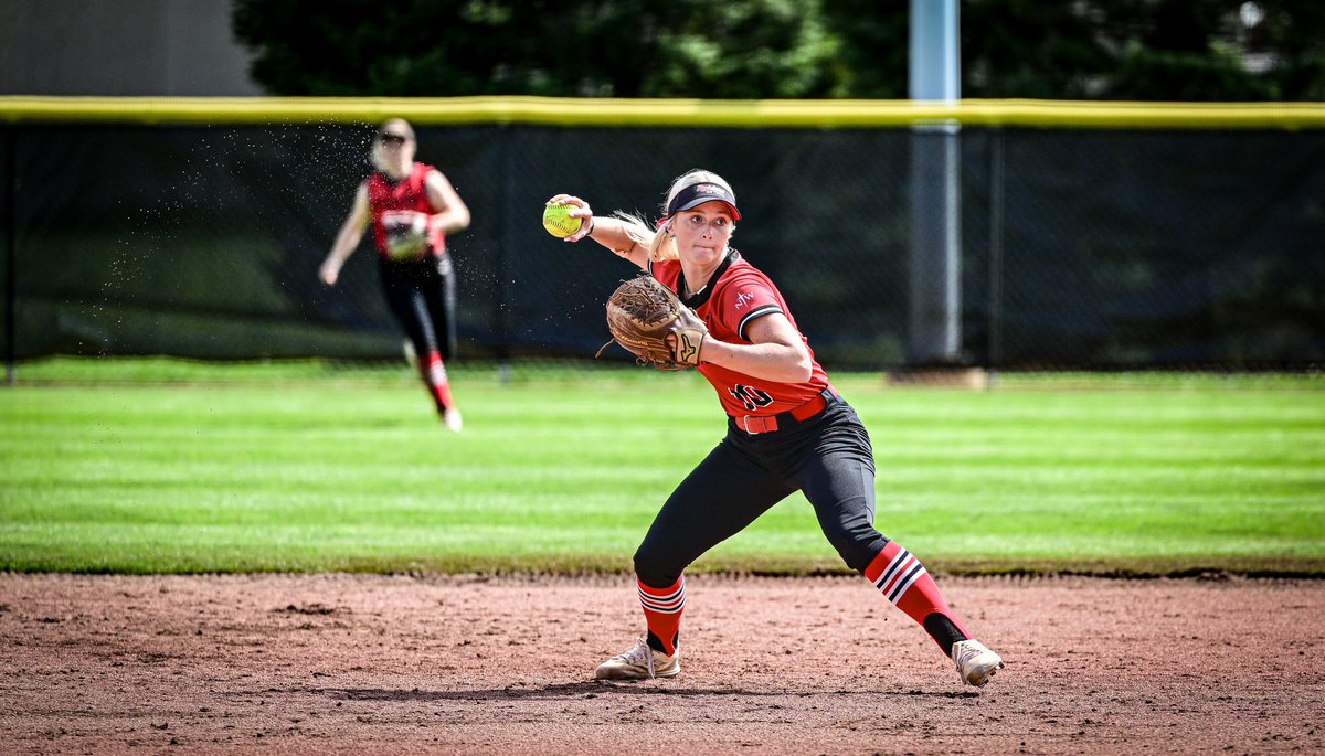 Registration for the 2024-25 Northwestern Softball Camps is now open! Work directly with the Raider coaching staff &amp; team to improve your softball skills.

Full details. ⬇️
camps.nwciowa.edu/camps/softball
