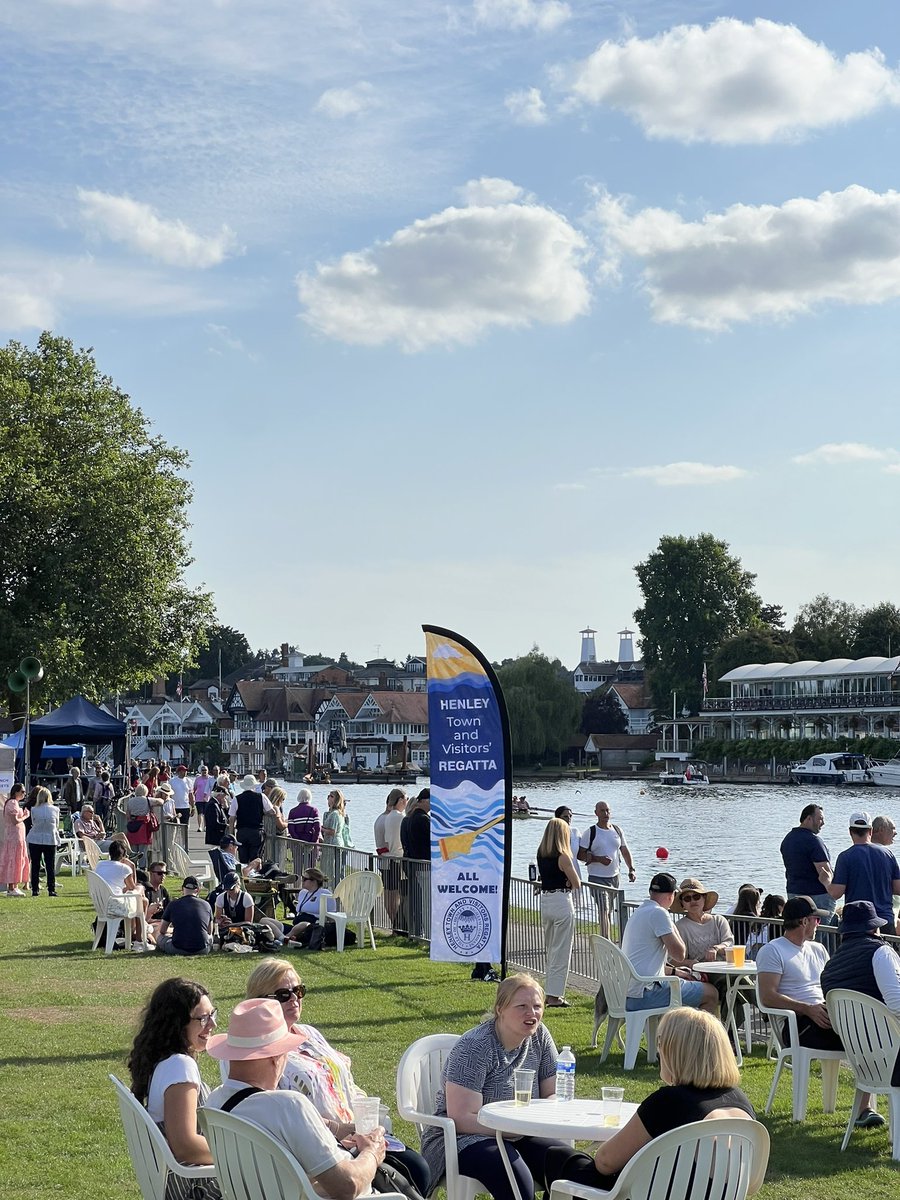 Nice evening to watch the racing