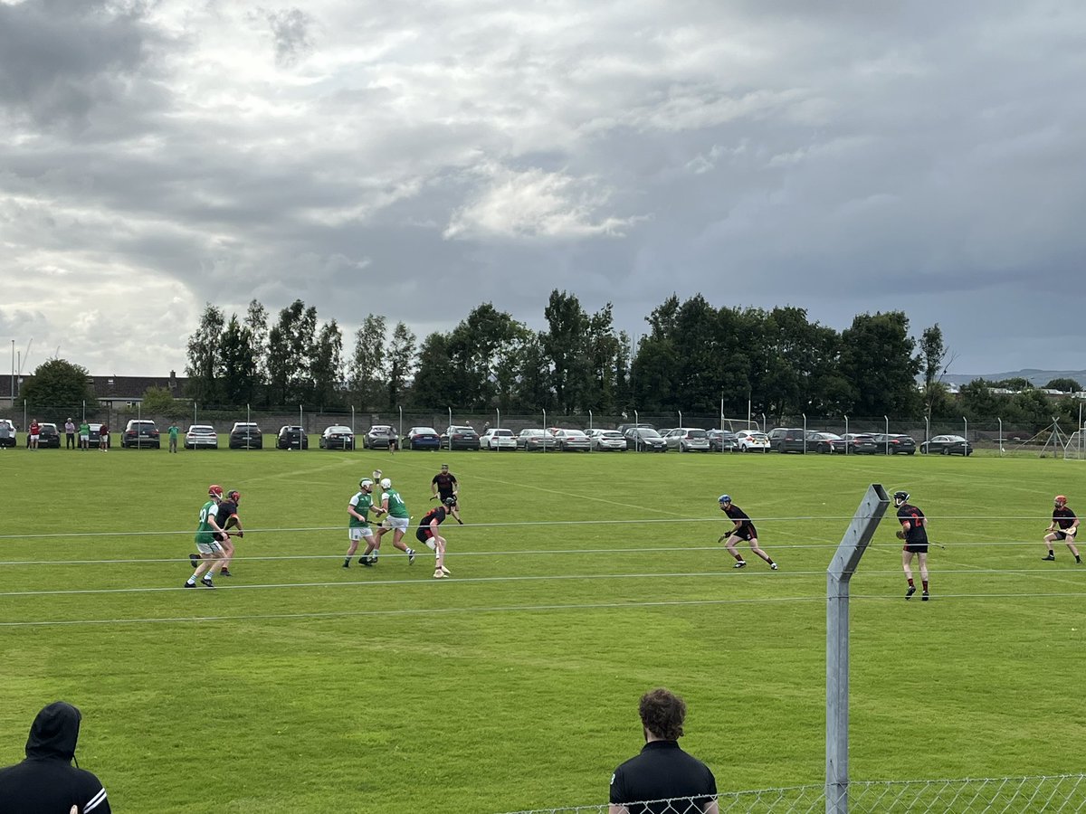 pfoley194's tweet image. Draw game @ocgaaclub v @StPatsGAALimk great see these Limerick City clubs playing such tremendous hurling in the Woodlands Premier Jnr C’ship🇳🇬🇳🇬