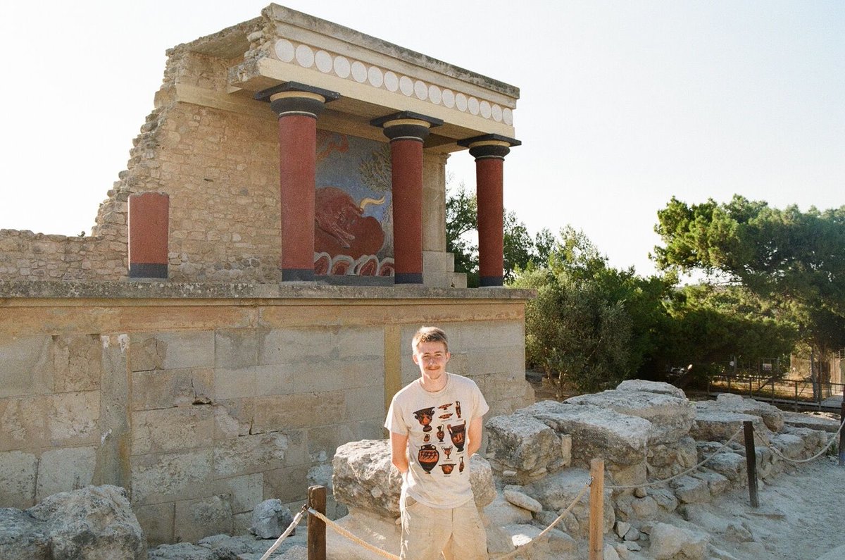 Finally got my photos developed, so without further ado: here’s Knossos 🧵!!