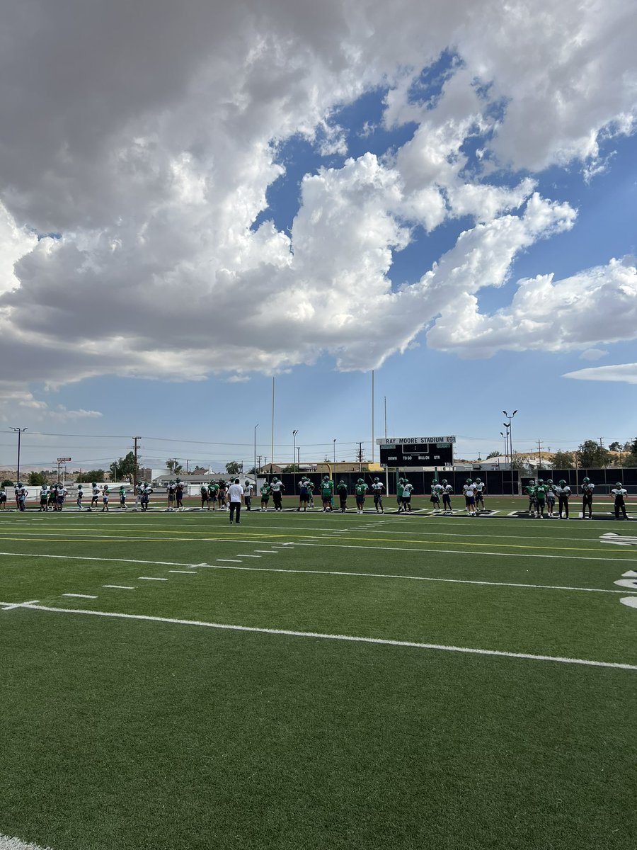 VV Jackrabbit Football tweet media