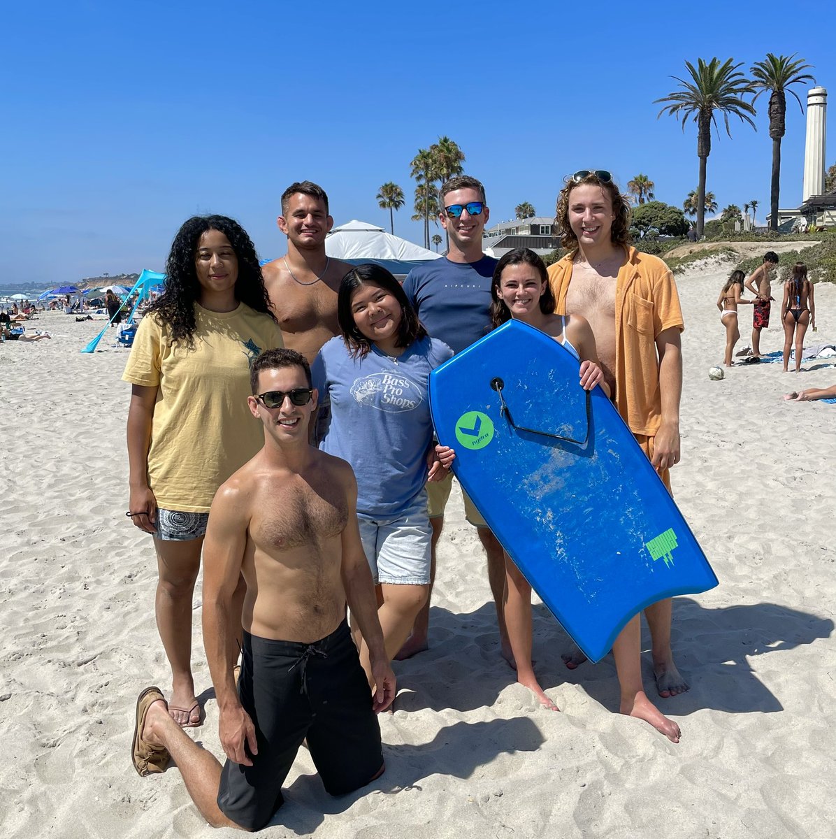 MGClab's tweet image. Lab beach day! ☀️🏝️😎
