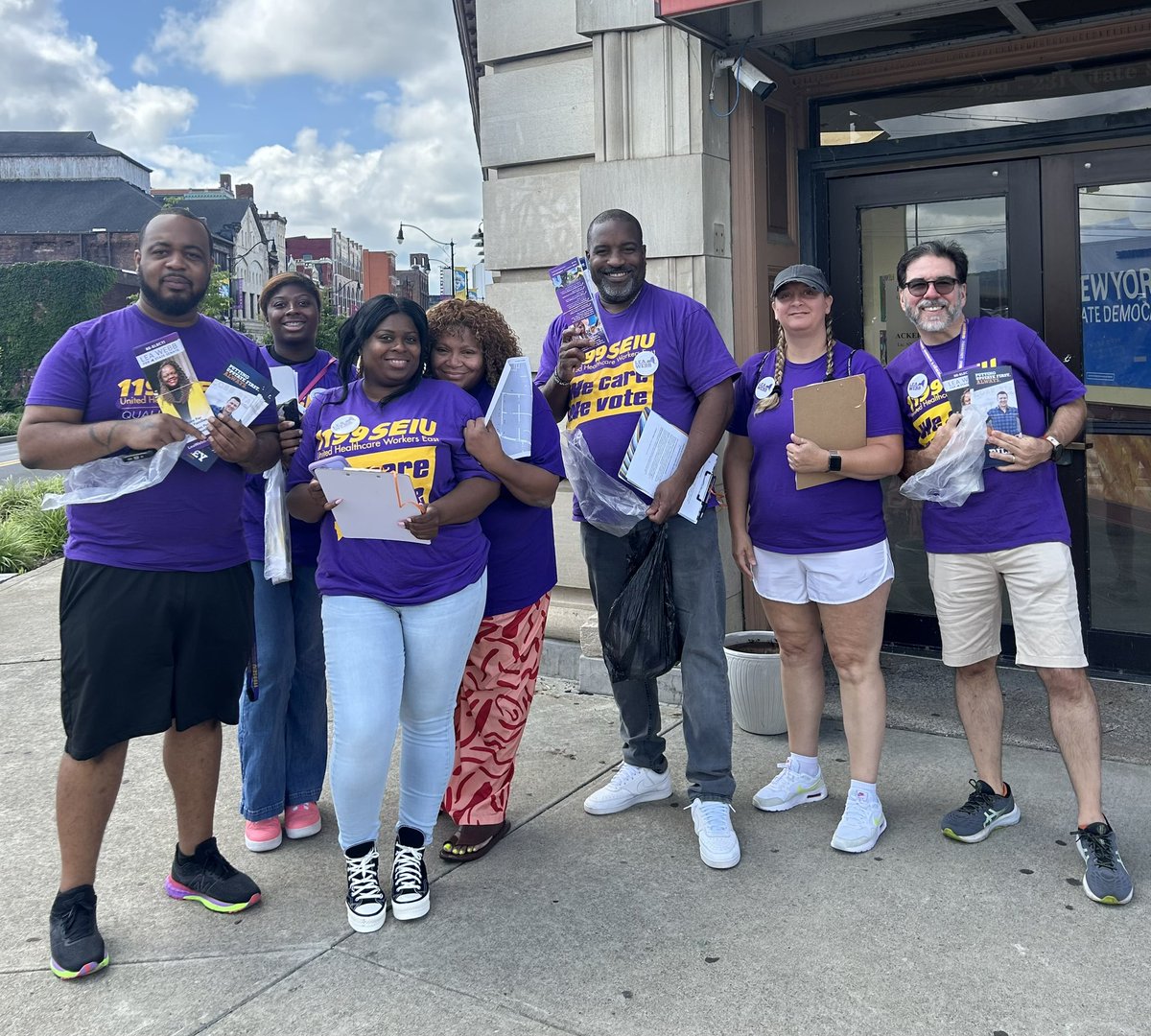 It’s a beautiful day in Binghamton to knock on some doors with <a href="/1199UpstateNY/">1199upstateny</a>!