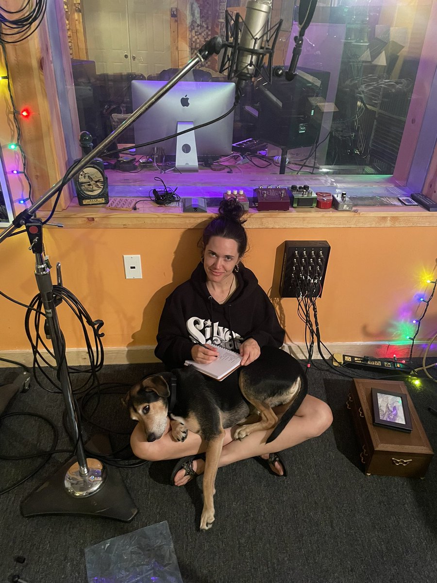 Busy in the studioooooooo up in MKE 🤘🏻