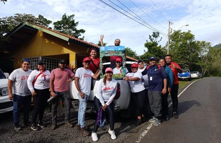 Ministerio de Ambiente de Panamá (@miambientepma) on Twitter photo Con el apoyo de <a href="/aseocapitalpty/">Aseo Capital Panamá</a>, contribuimos con la limpieza y cuidado de nuestra área protegida y sus alrededores.
#ConPasoFirme #GobiernoDeUnidadNacional🇵🇦 Con el apoyo de <a href="/aseocapitalpty/">Aseo Capital Panamá</a>, contribuimos con la limpieza y cuidado de nuestra área protegida y sus alrededores.
#ConPasoFirme #GobiernoDeUnidadNacional🇵🇦
