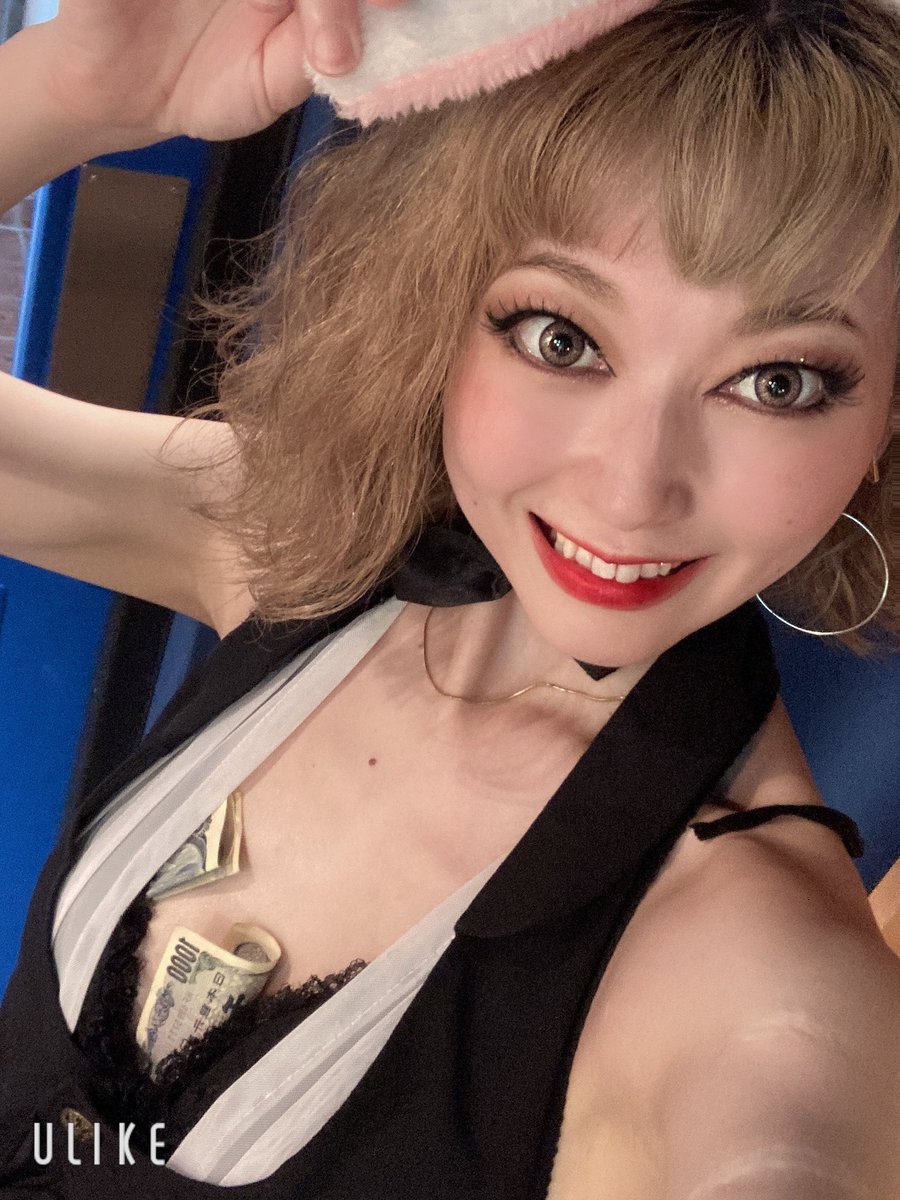 Love_Trive_Hee's tweet photo. 本日のツキタコナイトはバニーでした🙌
#gogodancer
#ツキタコナイト
#mooncrystal
#月と蛸 https://t.co/yxLIMRbOcF