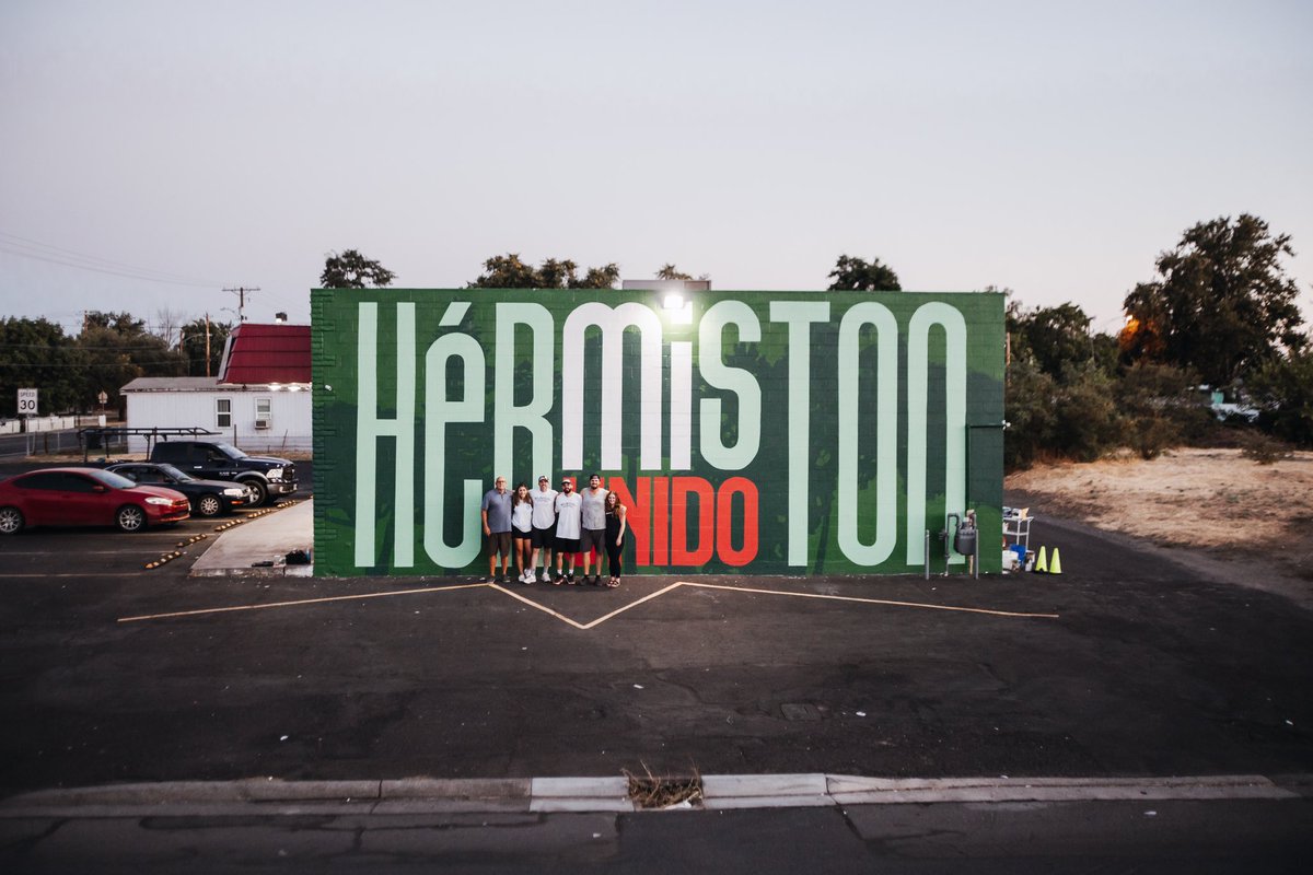 Bilingual Basketball tweet media