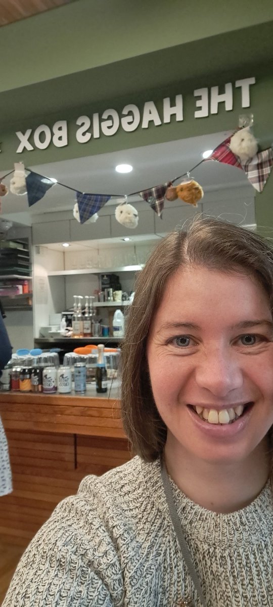 sineadmichelle's tweet photo. @FringeReview I'm having tea @thehaggisbox @ScotStoryCentre b4 my show 'Hero/Banlaoch' at 17.30 today. Storytelling theatre 55mins. LEGENDARY WARRIOR HEROES &amp; my Dad's there too! (Epic heroes, questionable parenting😅)
#mentalhealth #addiction #irishmythology 
#unleashyourfringe #sscfringe24 https://t.co/hlGxr8A7s9