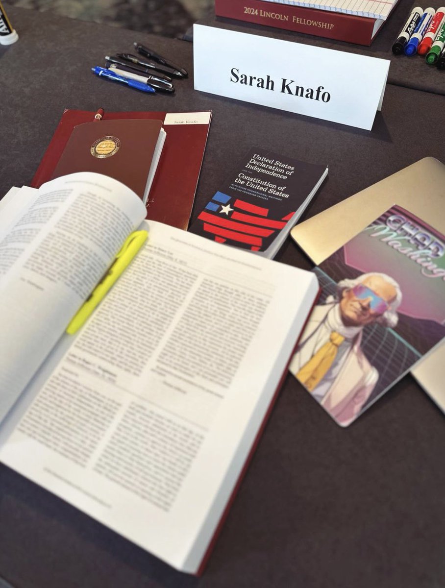 knafo_sarah's tweet photo. 🇫🇷Très heureuse d’être la première française à intégrer le séminaire de l’Institut @ClaremontInst, think tank conservateur réputé aux Etats-Unis pour l’immense qualité de son combat culturel.

Je commence cette semaine en Californie avec 14 jeunes Américains brillants qui servent leur pays en politique, dans l’administration, dans la presse, dans l’entreprise, par la littérature ou la carrière universitaire.

🇺🇸I'm delighted to be the first Frenchwoman to join the Lincoln Fellowship of the @ClaremontInst, a conservative think tank renowned in the United States for the immense quality of its cultural combat. 

Our seminar begins this week in Southern California, alongside 14 brilliant young Americans who are serving their country in politics, government, the press, business, literature and academia.