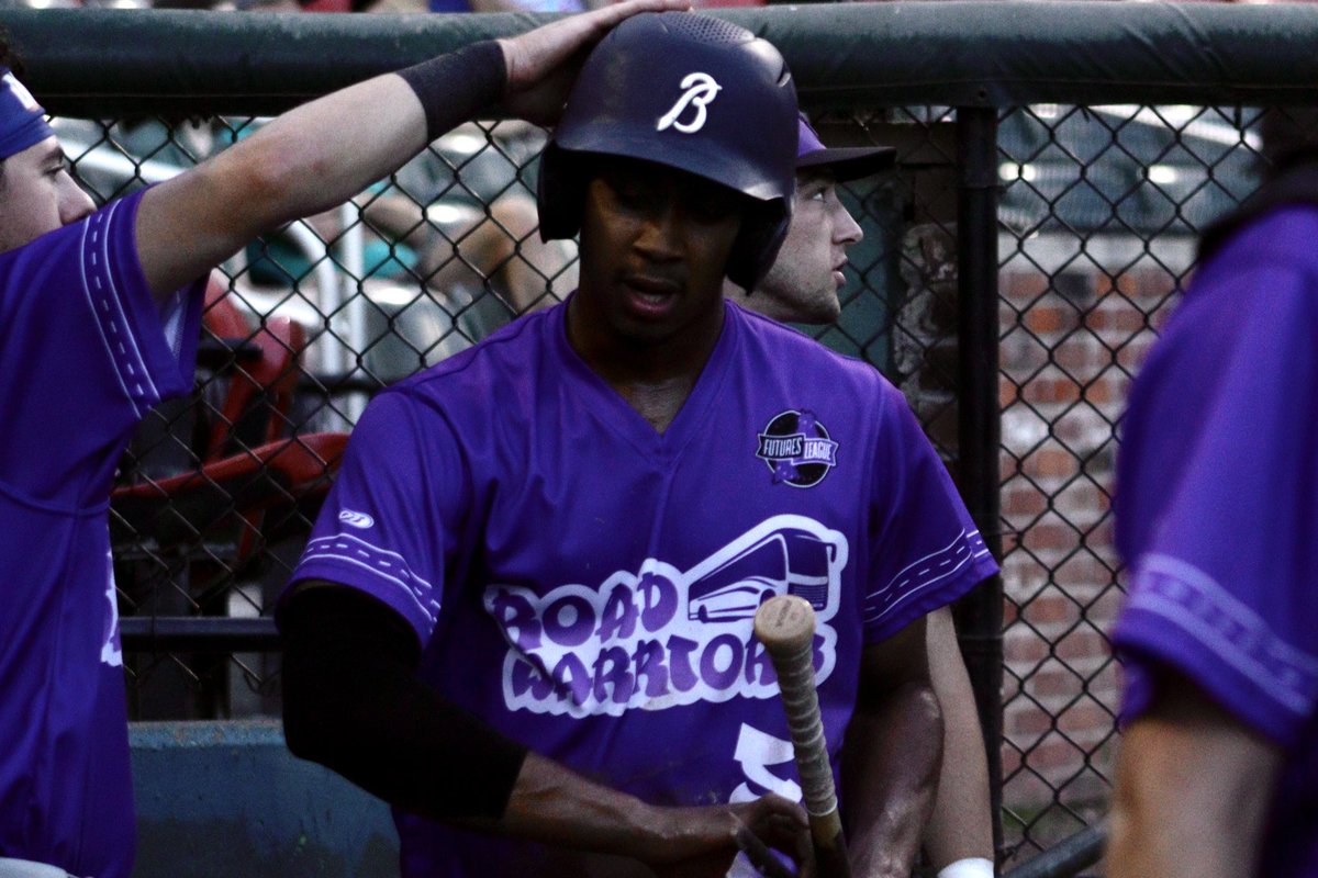 Futures League Road Warriors (@flroadwarriors) on Twitter photo Curt Boyd (<a href="/FPUBaseball1/">Franklin Pierce Baseball</a>) gets the job done and we’re on the board!!
Still 4-1 Rox, but there’s plenty of baseball left.
#FLRoadWarriors 🛡️ #FuturesLeague Curt Boyd (<a href="/FPUBaseball1/">Franklin Pierce Baseball</a>) gets the job done and we’re on the board!!
Still 4-1 Rox, but there’s plenty of baseball left.
#FLRoadWarriors 🛡️ #FuturesLeague