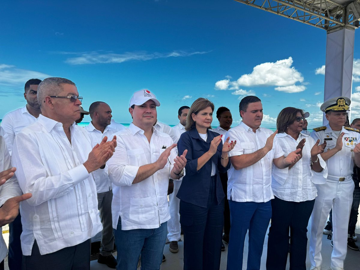 Autoridad Portuaria Dominicana (@portuariard) on Twitter photo Junto a la <a href="/ViceRDo/">Vicepresidencia de la República Dominicana</a> <a href="/RaquelPenaVice/">Raquel Peña</a>, hemos inaugurado el nuevo #MuellesPesqueroRD de Cabo Rojo, Pedernales. 🚢✨ Este muelle, con una infraestructura de primera, cumplen con todos los requesitos para que nuestros pescadores del sur puedan realizar su labor de forma digna. 🌊🐟 Junto a la <a href="/ViceRDo/">Vicepresidencia de la República Dominicana</a> <a href="/RaquelPenaVice/">Raquel Peña</a>, hemos inaugurado el nuevo #MuellesPesqueroRD de Cabo Rojo, Pedernales. 🚢✨ Este muelle, con una infraestructura de primera, cumplen con todos los requesitos para que nuestros pescadores del sur puedan realizar su labor de forma digna. 🌊🐟