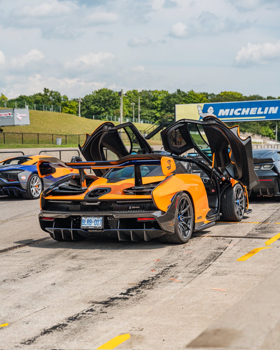 oggismedia's tweet photo. A Properly Driven Mclaren Senna on Mosport GP🏁
#mclaren #mclarenauto #mclarensenna #senna #mso #carphotography #trackday https://t.co/tTnDZFv1G8