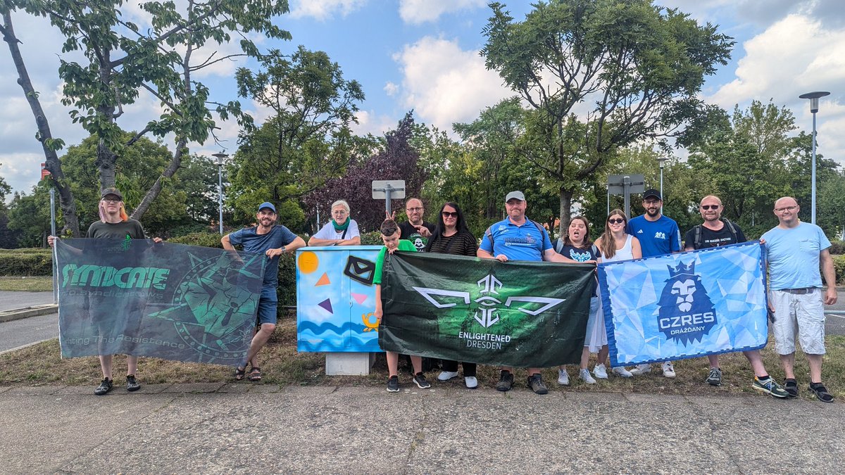realCrytix's tweet photo. Wir bedanken uns bei 14 Agenten, die am #IngressFS August 2024 in #Dresden vor Ort teilgenommen haben. Es wurden insgesamt 2023044 AP erspielt und 40 km erlaufen, dabei gab es 1 LevelUp. Danke @FevGames und @NianticLabs für diesen #FirstSaturday mit @Ingress. https://t.co/YcsMNmV4rQ
