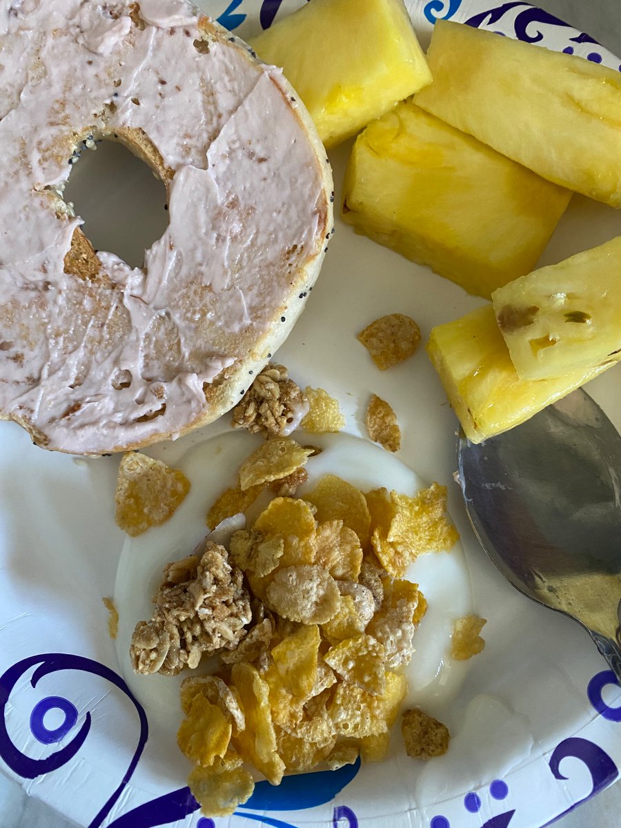 LowPorts's tweet photo. breakfast https://t.co/k6Sa5WEy4p