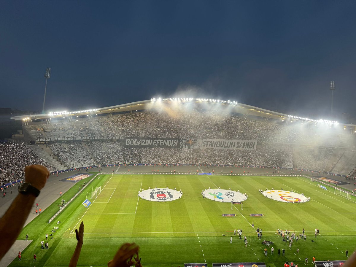 jonathanhalit's tweet photo. #BJKvGS https://t.co/p3gPVVj4gv