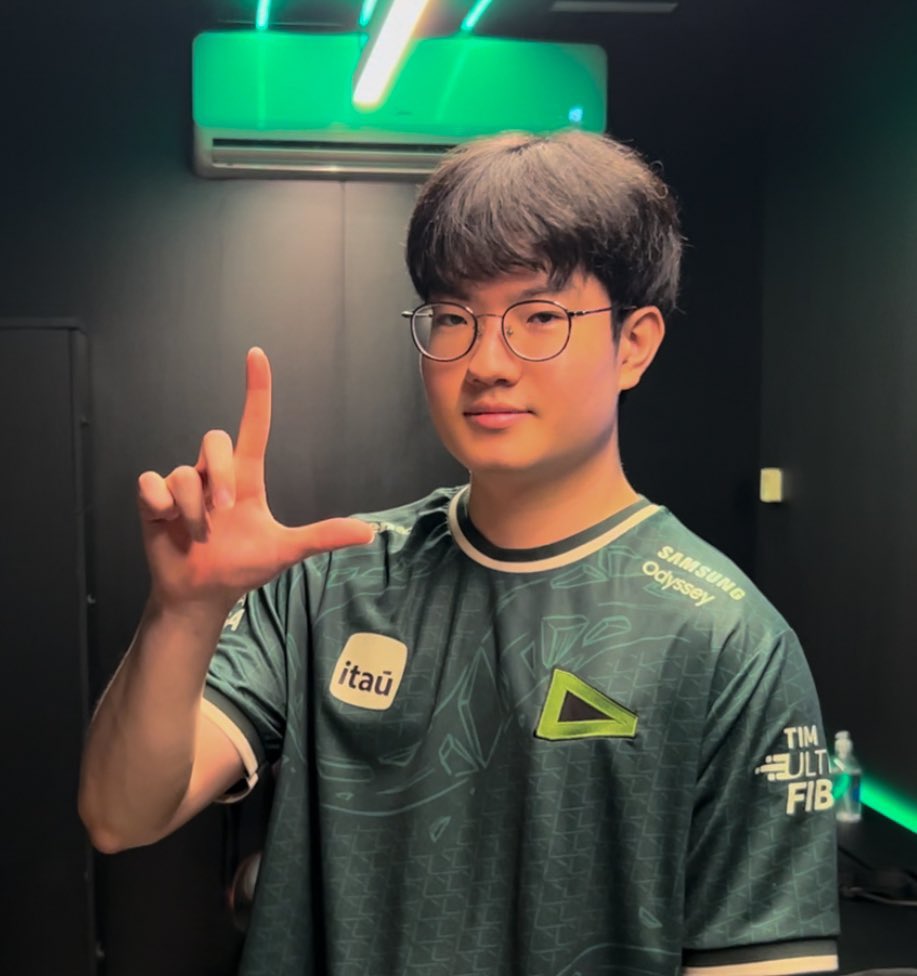 LOUD 🇧🇷 tweet media