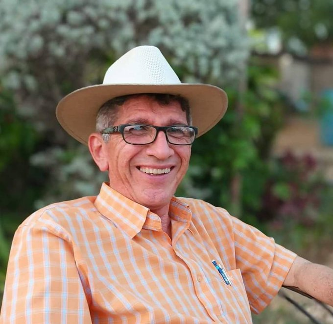 #URGENTE | Hombres encapuchados (presuntamente de la Dgcim) detuvieron al periodista y dirigente político, José Gregorio Camero, en Valle de la Pascua, estado #Guárico.

El <a href="/sntpvenezuela/">SNTP</a> precisó que "ocurrió después de una manifestación que realizaron sectores de la oposición en
