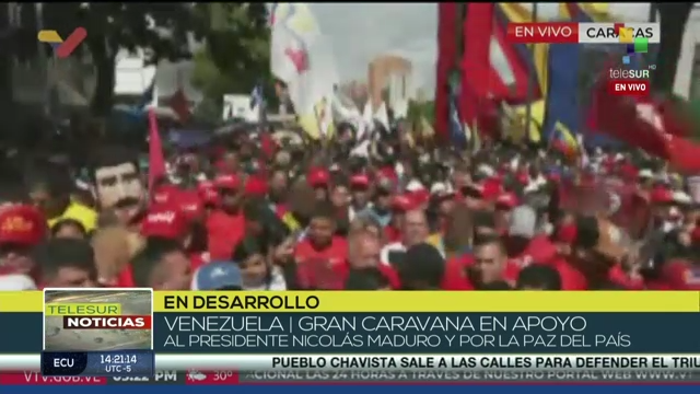 teleSUR TV (@telesurtv) on Twitter photo #ENVIVO | En estos momentos continúan las movilizaciones en apoyo al presidente de #Venezuela, <a href="/NicolasMaduro/">Nicolás Maduro</a> #ENVIVO | En estos momentos continúan las movilizaciones en apoyo al presidente de #Venezuela, <a href="/NicolasMaduro/">Nicolás Maduro</a>