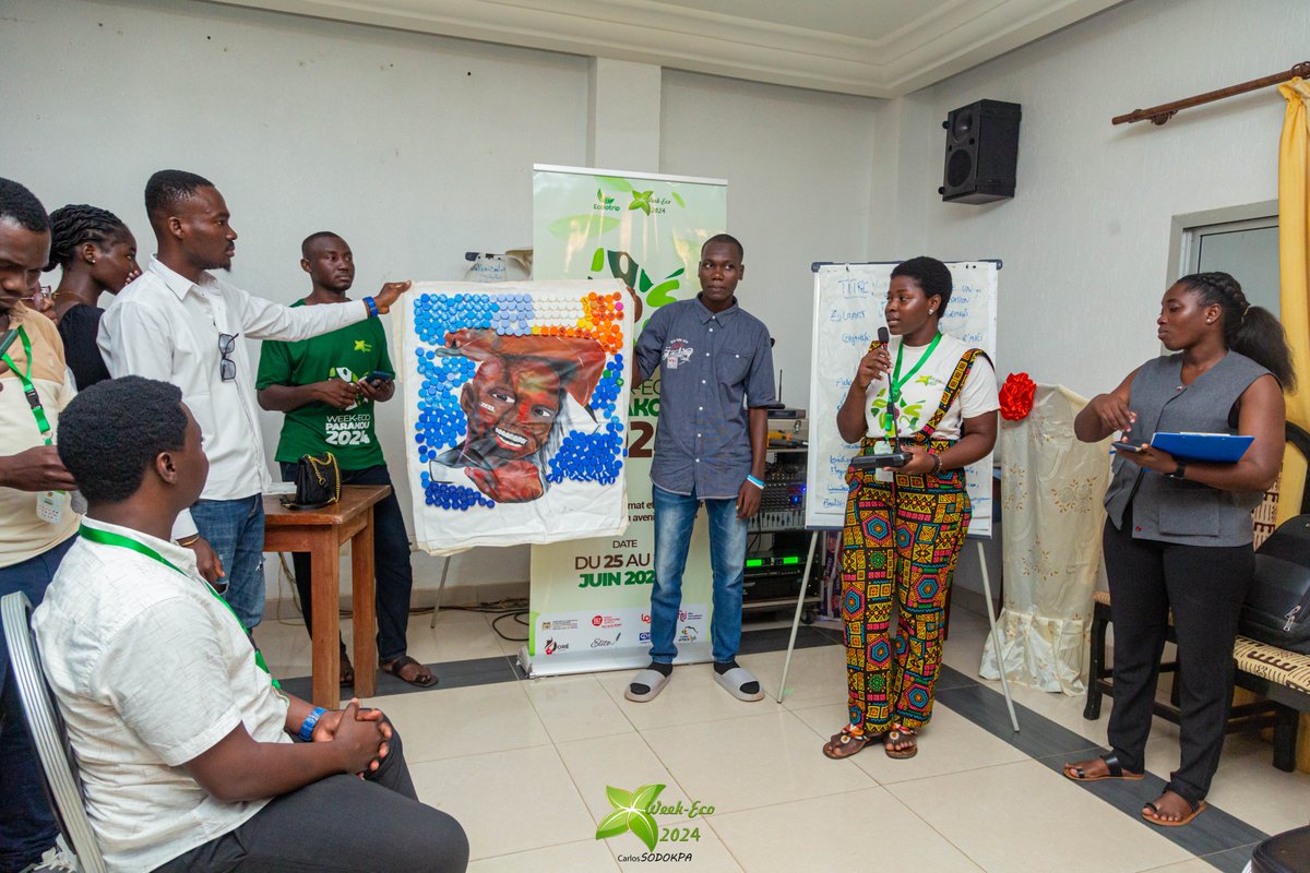 dedegnim's tweet image. Hello team
It has has been a good moment 
Come on, let&apos;s stay connected!!!!
Behind @zolaart, we had the opportunity to present one of our works during the sixth edition of the eco week in Parakou.
“Children are at the heart of climate change” 
@art our weapon today, and tomrorrow