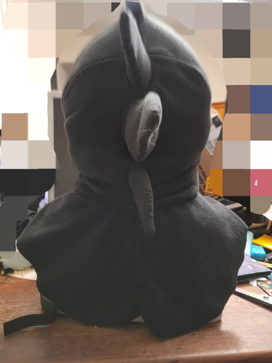 Tezi_Wezi's tweet photo. Had to fix their neck, it looks sm better though, I also added a hidden pocket for my wallet or goodies... ignore the pixels I had crap on my desk lol 

Next I gotta make their hands, the first iteration I made didn't work out so well

#offgame #offmortisghost https://t.co/54z55Nw3Zb