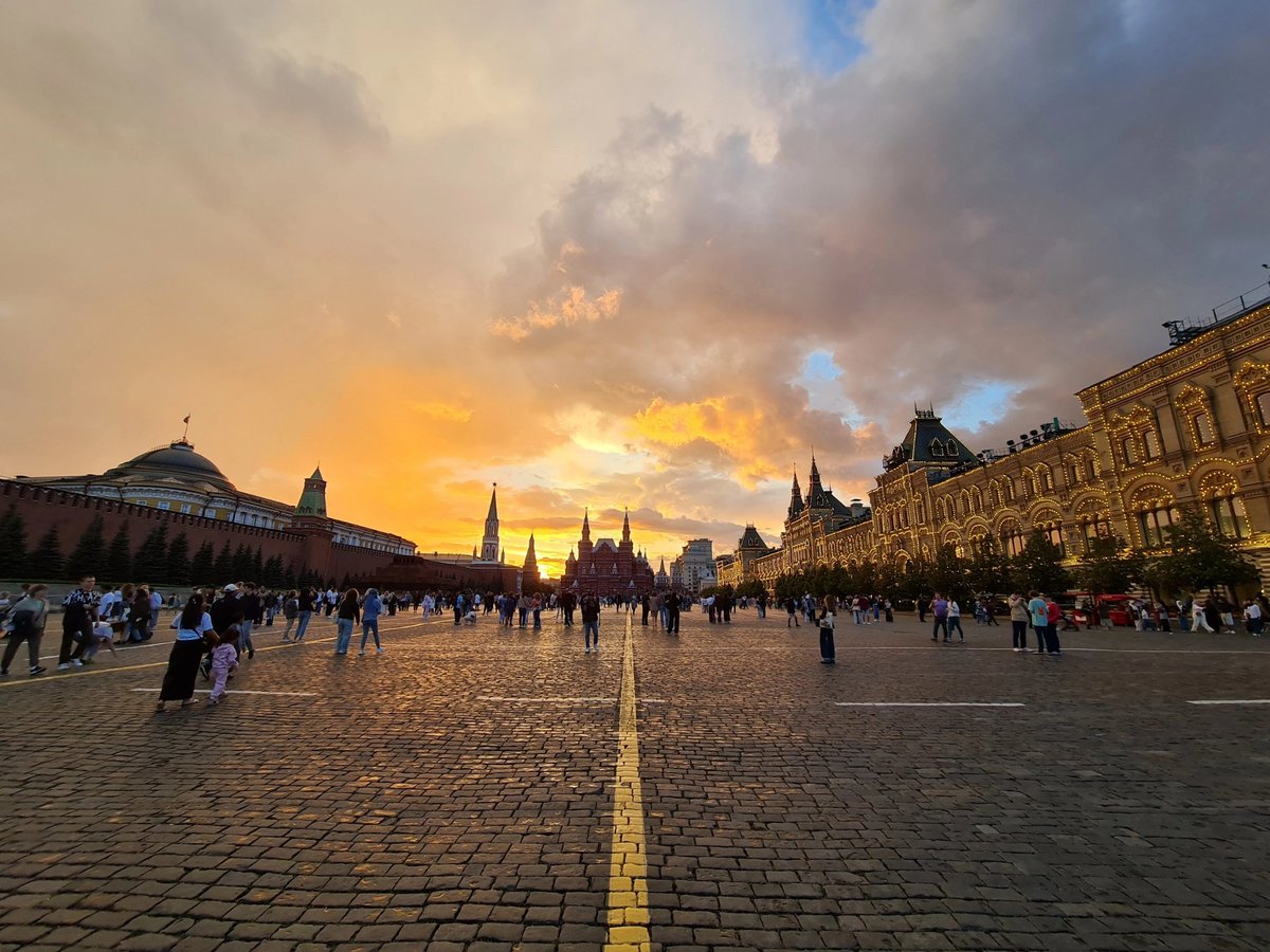 moscow_one's tweet photo. #MoscowSummer☀️

Today we want to share with you pictures of beautiful Moscow in summer! We wish you a good weekend. https://t.co/UKUJ2Q0nG2