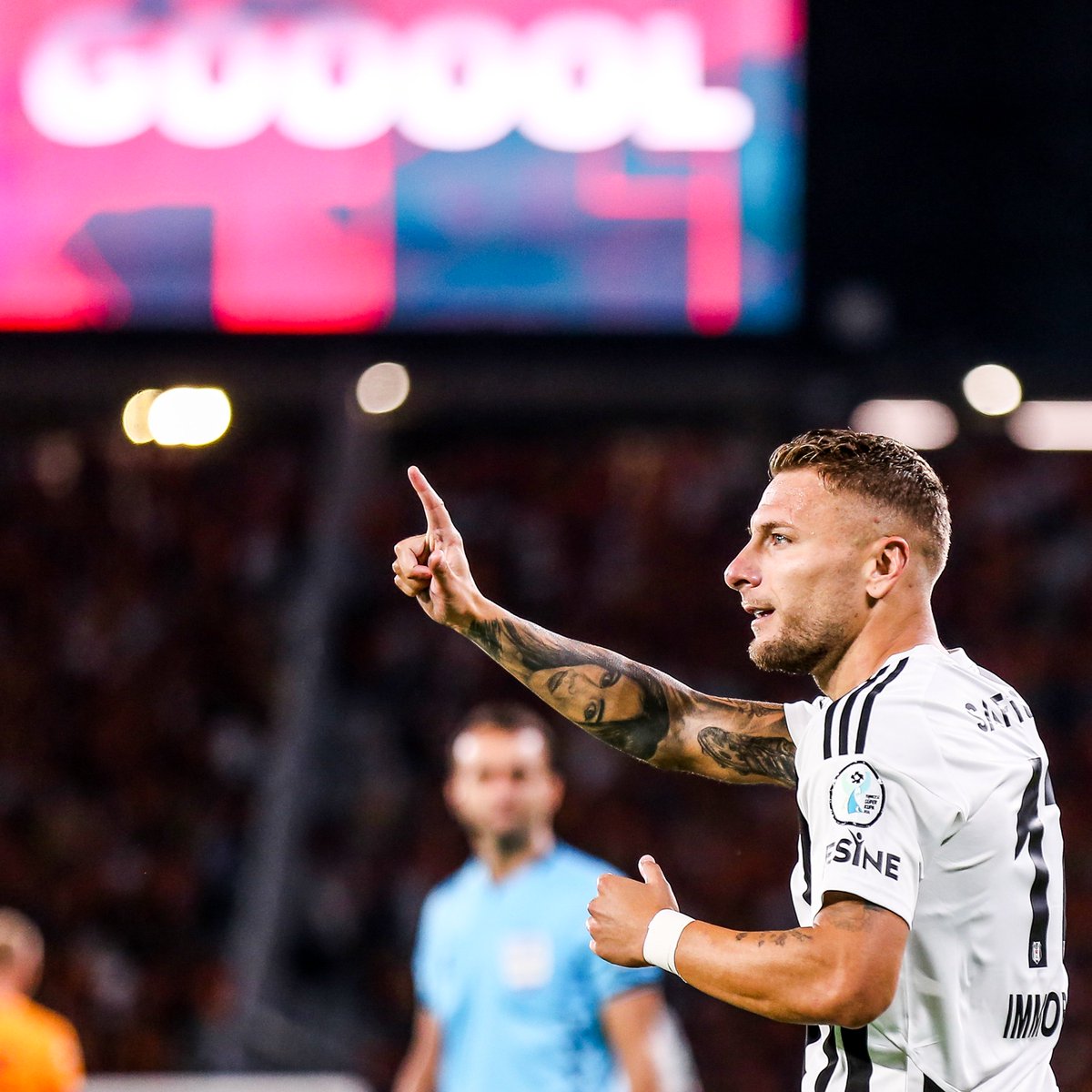 brfootball's tweet photo. Ciro Immobile scored just 21 seconds into his official Beşiktaş debut.

And it was against Galatasaray in the Turkish Super Cup.

Damn 💨 https://t.co/eQJsxTFhbL