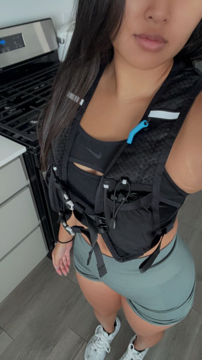 🏃‍♀️💨
#twitch #twitchgamer #twitchgirls #gamer #gamergirls #cambodian #khmer #running