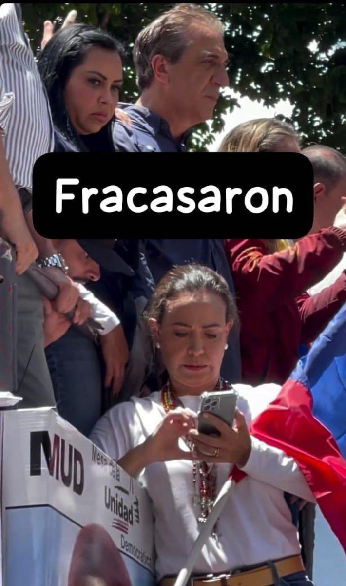 No los veo muy convencidos del “evento” de hoy …. 
Este país quiere paz, quiere paz ✌️ ♥️