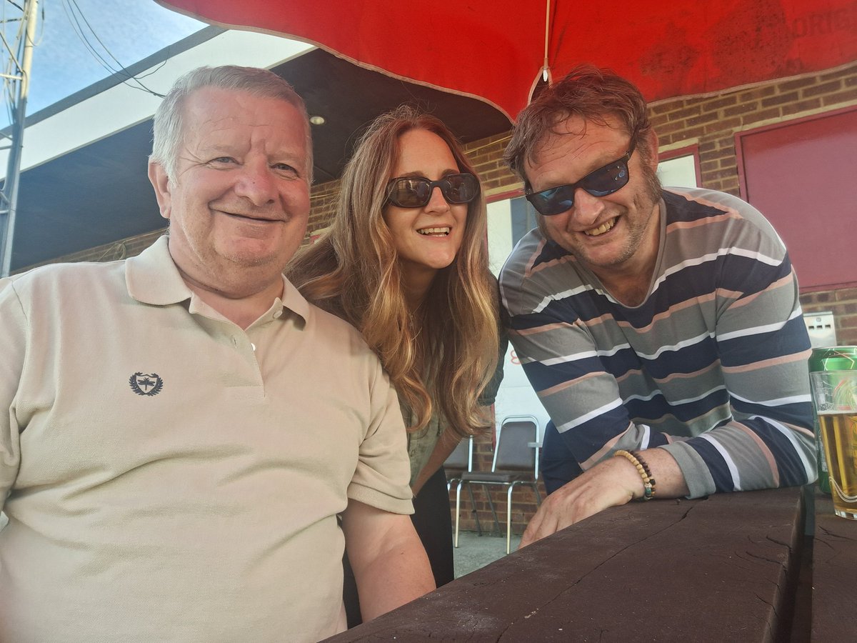 Holly0aks's tweet photo. Camberley Town fc ⚽️ https://t.co/pFErx6lYpE