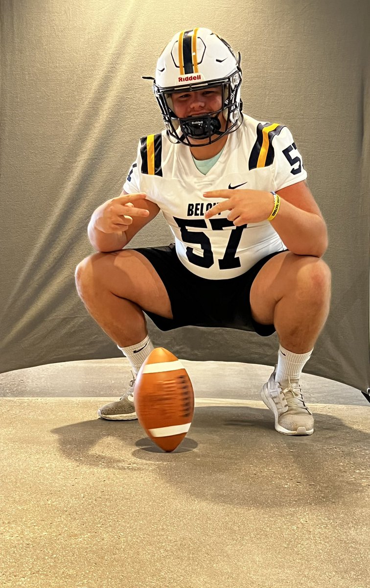 Had a great visit at <a href="/BeloitBucsFB/">BeloitBucsFootball</a>. Loved getting to see the facilities, meet the coaches, and all the the campus has to offer! Thank you <a href="/CoachLanghoff/">Kyle Langhoff</a> for having me. <a href="/DubGFB/">DubG Football</a> <a href="/Conwhite25/">Conner White, M. Ed, CSCS</a> <a href="/Coachdesmondr/">Coach Desmond Reichold</a> <a href="/JPRockMO/">JP Rock</a> <a href="/GSV_STL/">Gateway Sports Venue</a>