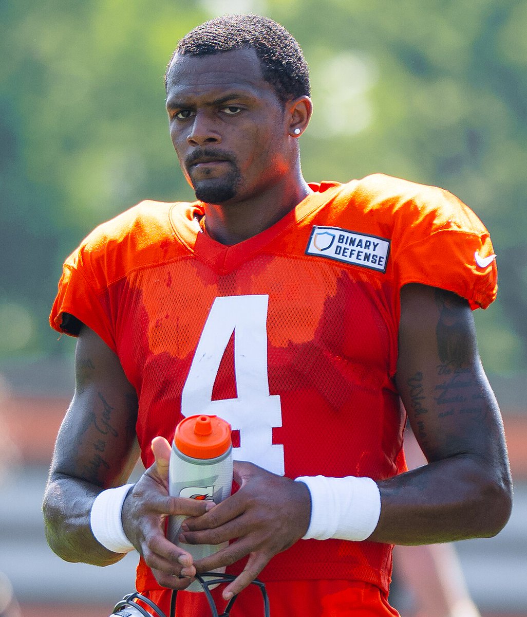 Gaige_returns's tweet photo. ‼️🚨BREAKING 🚨‼️

Cleveland browns QB Deshaun Watson has reportedly been “secretly hanging out” with TikTok star Gorlock The Destroyer.

Big if true. https://t.co/YIUELqql3C