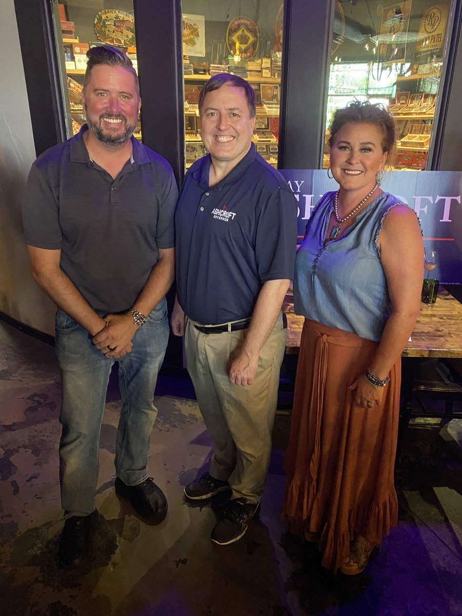 JayAshcroftMO's tweet image. Such a great crowd in #SWMO at @vineyard417. 72 hours until the polls close!