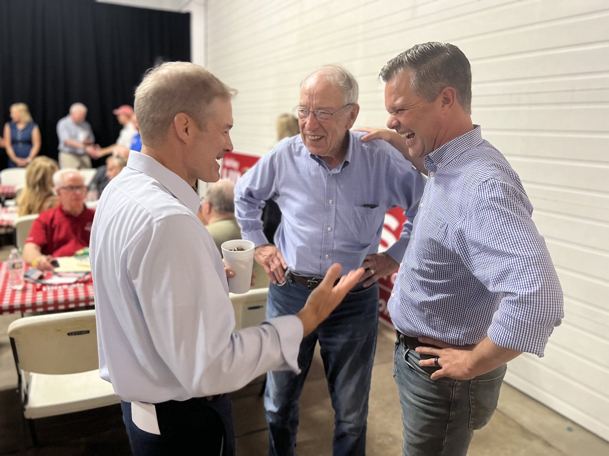 NunnForCongress's tweet photo. The girls and I had an absolute blast joining my friend, @hinsonashley, for her annual #BBQBash featuring @tomemmer & Chairman Jim Jordan.
Proud to fight for Iowans alongside you - Let’s get to work! 🇺🇸 https://t.co/RBljgCnilX