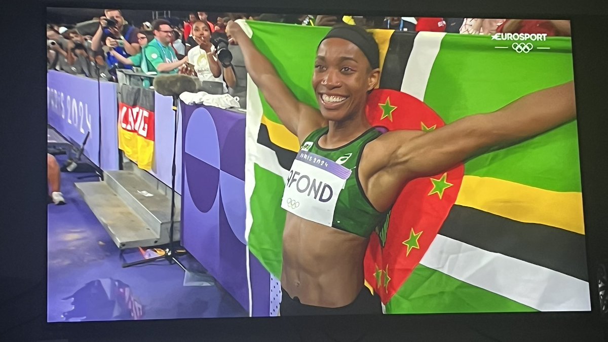 🇩🇲🥇🇩🇲🥇Our #FIRST EVER #OlympicGames #GOLD medal! @thealafond #TheaLafond made #Dominica proud and represented! 🇩🇲🥇🇩🇲🥇