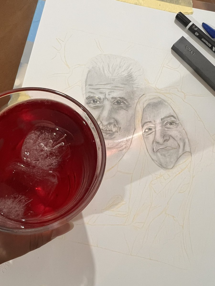 bsartdrop's tweet photo. Sipariş üzerine, profesyonel kalemler, boyalar ve kağıtlarla insan ya da evcil hayvan portreleri yapıyorum. Güzel ve kalıcı bir anı istiyorsanız benimle iletişime geçebilirsiniz 🪶🎨
#karakalemportre #portresiparişi #bsartdrop #resimbirleştirme #aileresmi https://t.co/xvEC7pwbmR