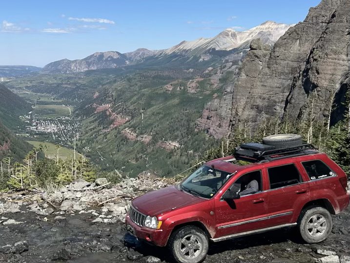 Brian34344801's tweet image. Just another day at the office…. Not really!!!
@Jeep 
@Jeep_Life 
@jeepinbyal 
#blackbearpass
#engineerpass
#Imogenepass
#ouray 
#telluride
#badgeofhonor
#wk