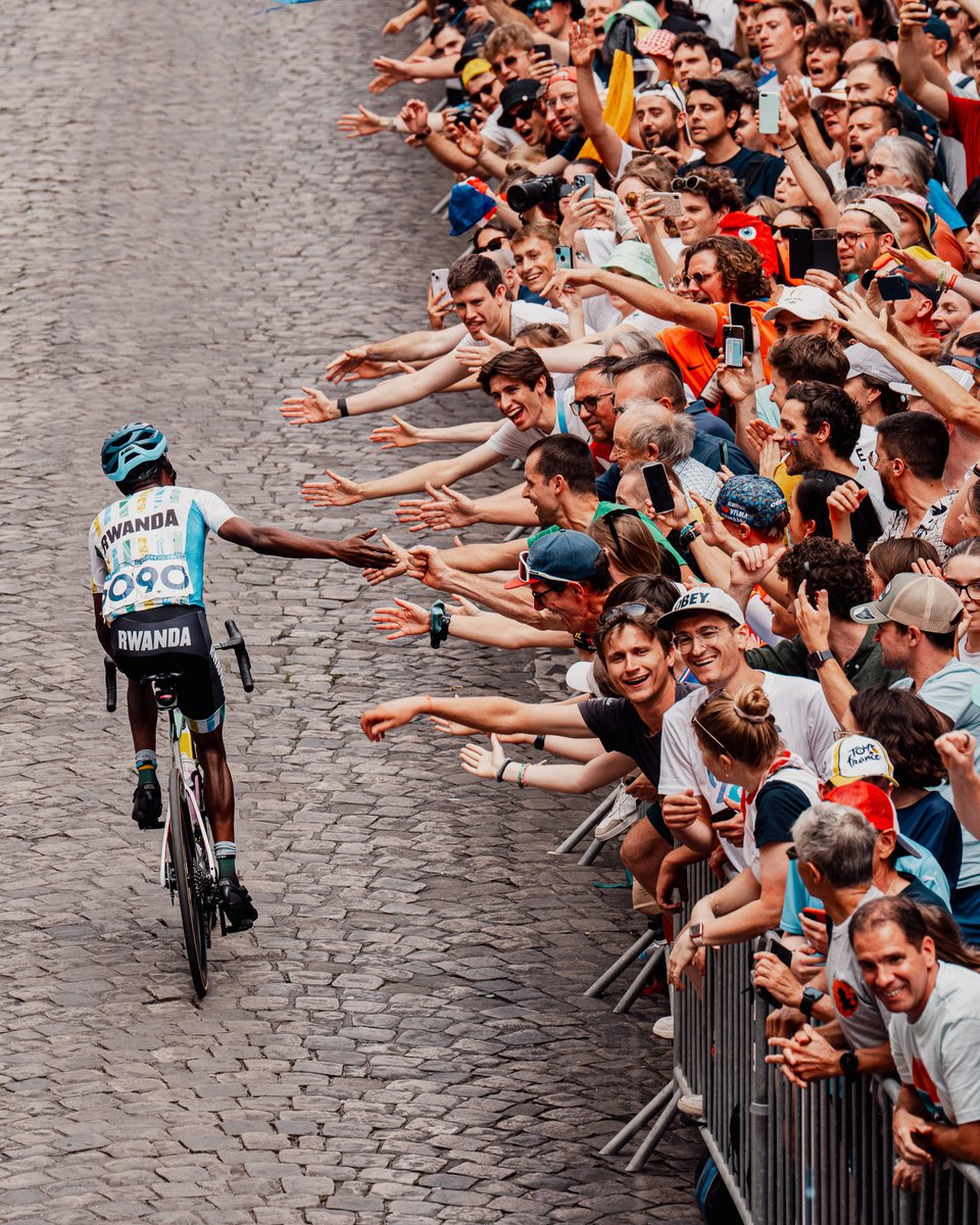 Paris 2024 tweet media