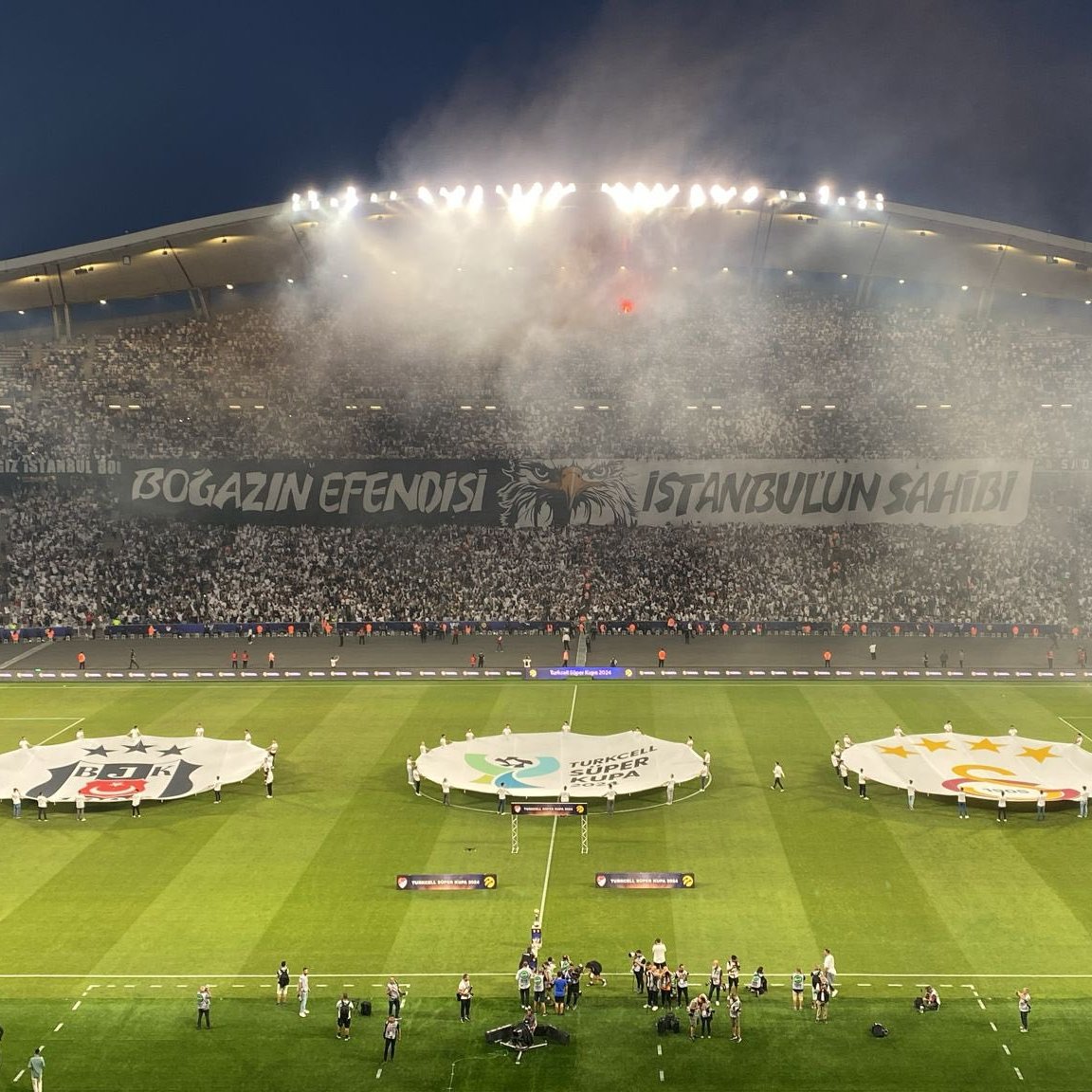 Bu statta önce Trabzon'dan kupa aldık, abilerini çağırdılar onlara da 5 attık. Bizle şaka olmaz!