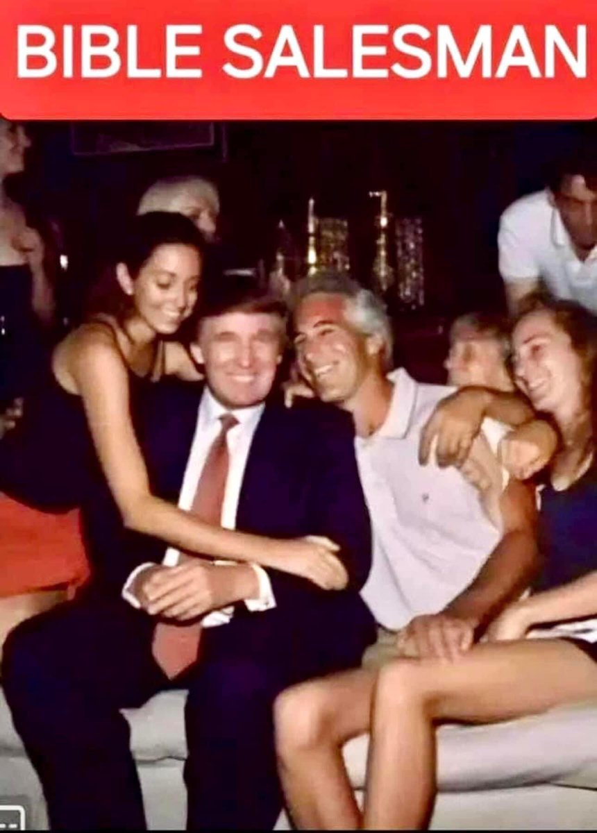 moldydemon's tweet photo. @GOP_is_Gutless @buttigiegwins @PeteButtigieg So you post a totally fake photo? Good answer. I’ll post a real one https://t.co/pTKeDSkndl